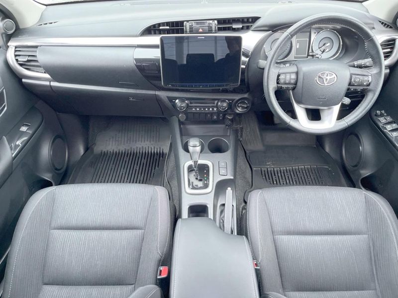 2022 Toyota Hilux 3DF-GUN125 (UW-6a530516cd643)[12]