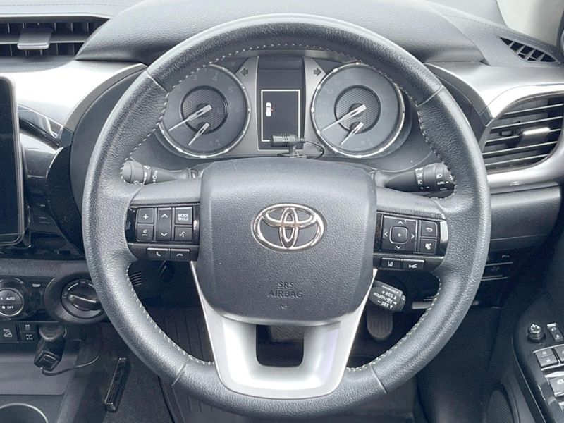 2022 Toyota Hilux 3DF-GUN125 (UW-6a530516cd643)[13]