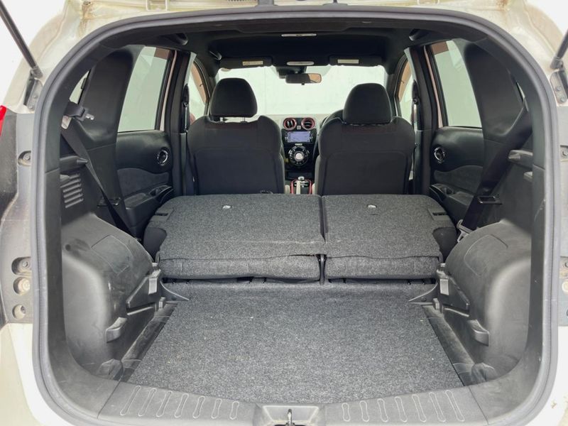2017 Nissan Note DAA-HE12 (UW-6a530525c43ea)[21]
