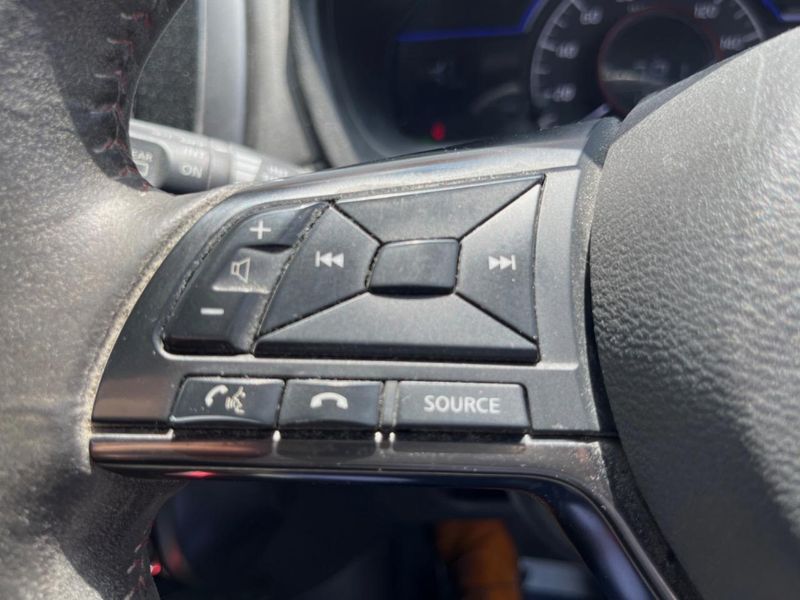 2017 Nissan Note DAA-HE12 (UW-6a530525c43ea)[28]