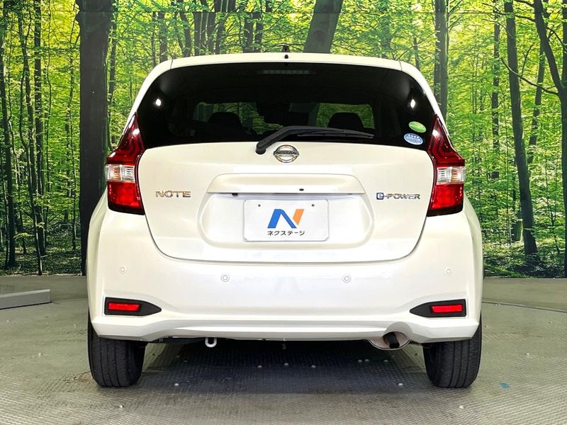 2018 Nissan Note DAA-HE12 (UW-6a530526d2321)[19]