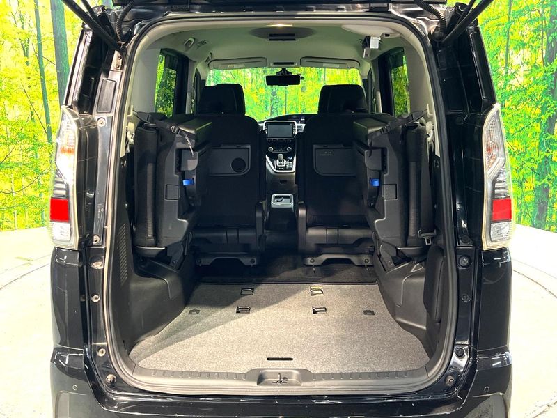 2018 Nissan Serena DAA-HFC27 (UW-6a530538a45a1)[19]