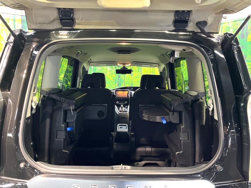 2018 Nissan Serena DAA-HFC27 (UW-6a530538a45a1)[18]