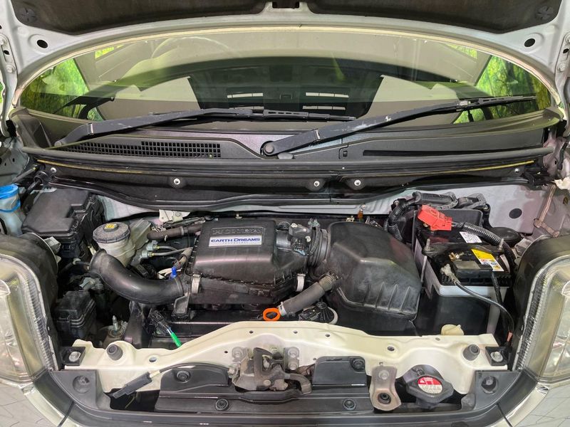 2014 Honda N-BOX CUSTOM DBA-JF1 (UW-6a530558b7fc8)[24]