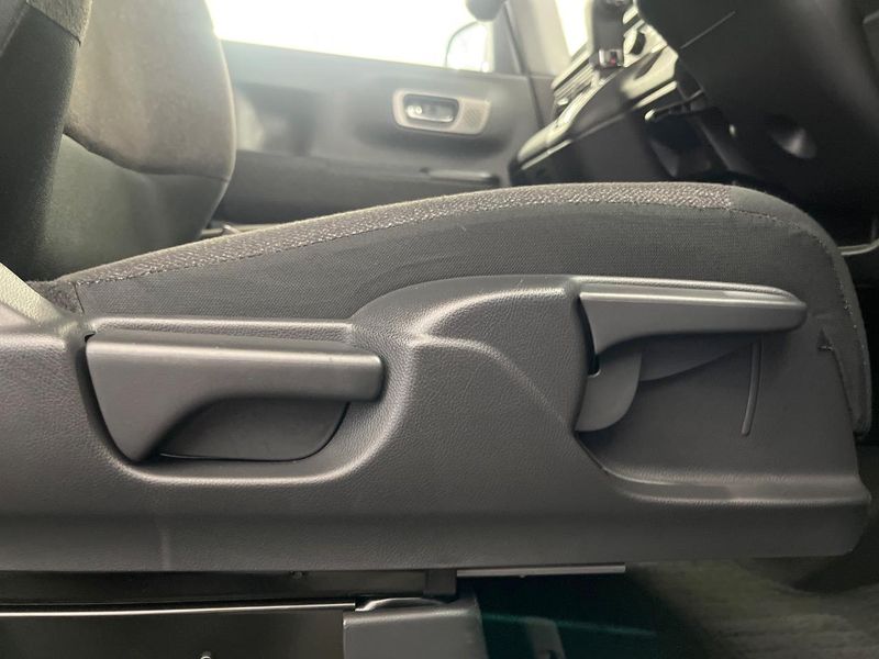 2024 Honda N-BOX CUSTOM 6BA-JF5 (UW-6a530583e6a77)[18]