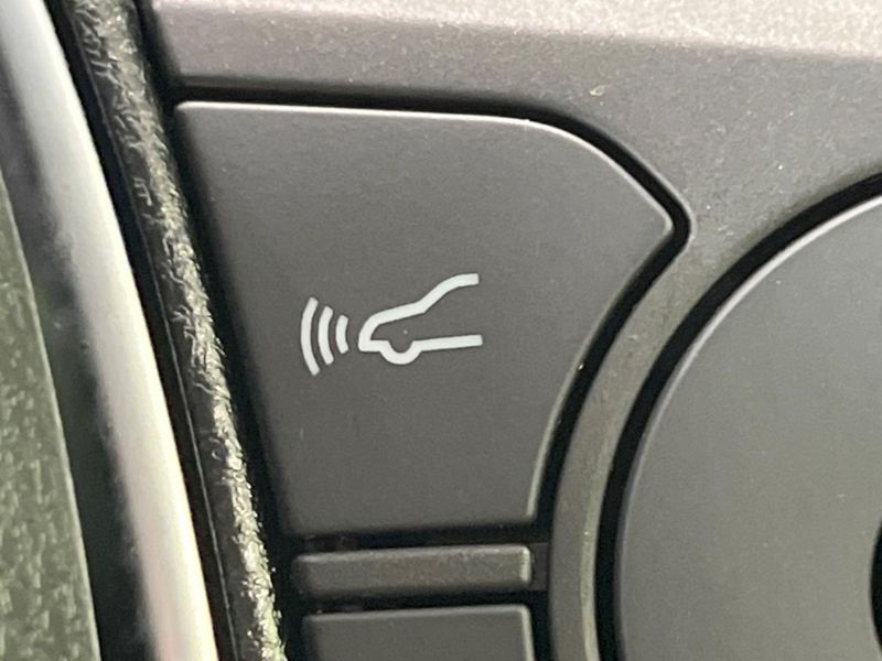 2021 Toyota Harrier 6BA-MXUA80 (UW-6a5306b2b3f36)[23]