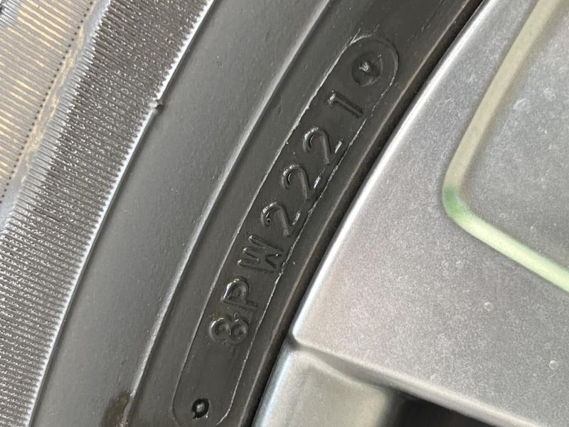2021 Toyota Harrier 6BA-MXUA80 (UW-6a5306b2b3f36)[14]