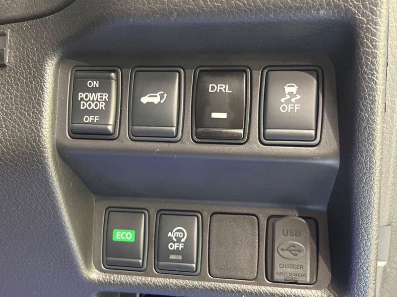 2019 Nissan X-Trail DBA-NT32 (UW-6a5306f30e55f)[8]