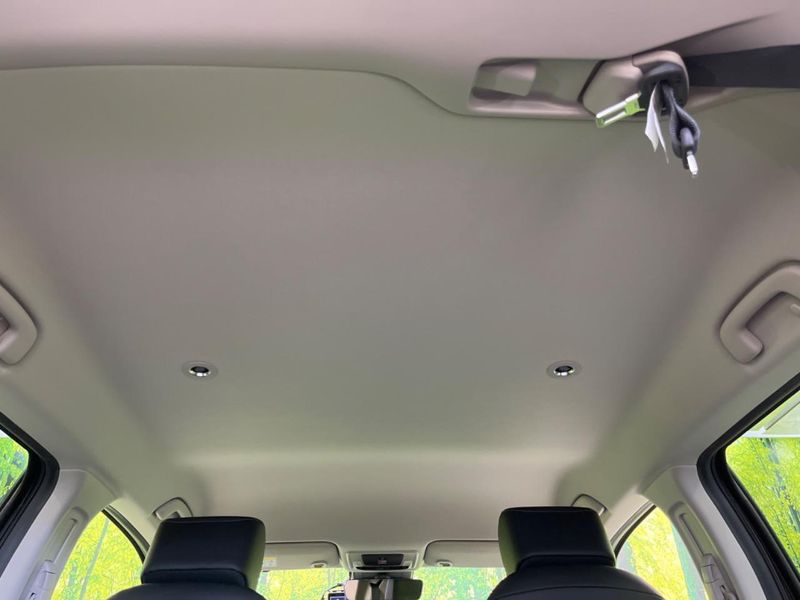 2023 Honda Vezel 6AA-RV5 (UW-6a53071350ce7)[12]