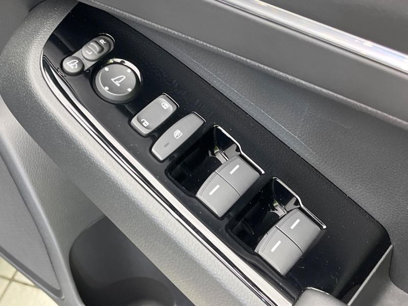 2023 Honda Vezel 6AA-RV5 (UW-6a53071350ce7)[6]