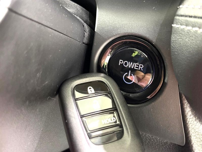 2022 Honda ZR-V 6AA-RZ6 (UW-6a53071d0a272)[13]