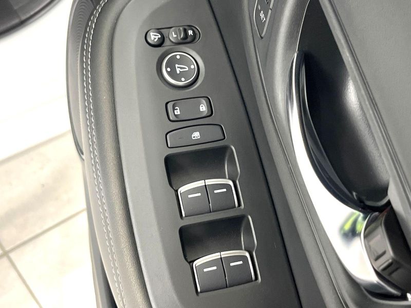 2022 Honda ZR-V 6AA-RZ6 (UW-6a53071d0a272)[27]