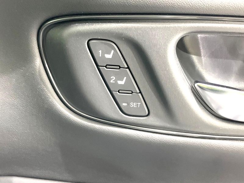 2022 Honda ZR-V 6AA-RZ6 (UW-6a53071d0a272)[28]
