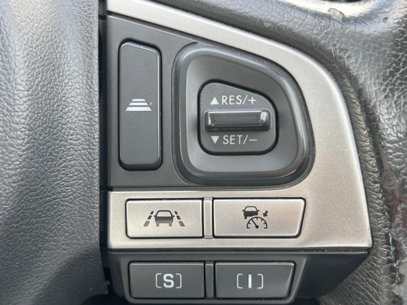 2016 Subaru Forester DBA-SJ5 (UW-6a53072a5b298)[14]