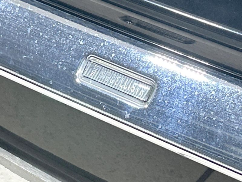 2017 Toyota Esquire DBA-ZRR80G (UW-6a530792846d6)[6]