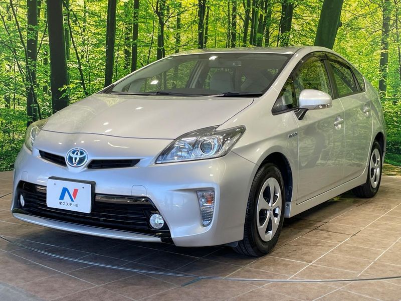 2014 Toyota Prius DAA-ZVW30 (UW-6a5307ada55b8)[13]