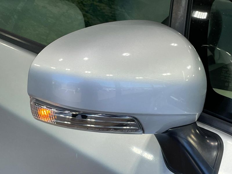 2014 Toyota Prius DAA-ZVW30 (UW-6a5307ada55b8)[21]