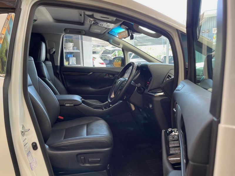 2023 Toyota Alphard 3BA-AGH30W (UW-6a5455a6d1321)[23]