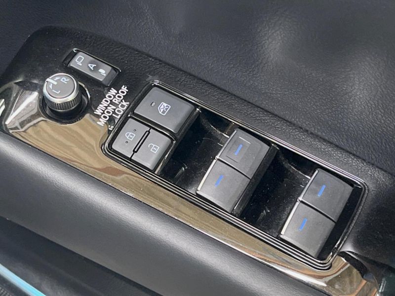 2023 Toyota Alphard 3BA-AGH30W (UW-6a5455a6d1321)[20]