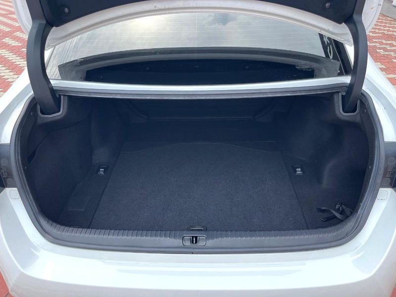 2016 Lexus RC DAA-AVC10 (UW-6a5455bb040b4)[25]