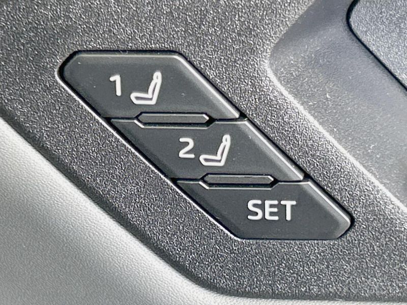 2026 Toyota RAV4 6AA-AXAN64 (UW-6a5455c54bbe0)[21]