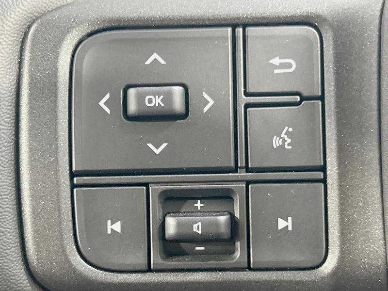 2026 Toyota RAV4 6AA-AXAN64 (UW-6a5455c54bbe0)[28]