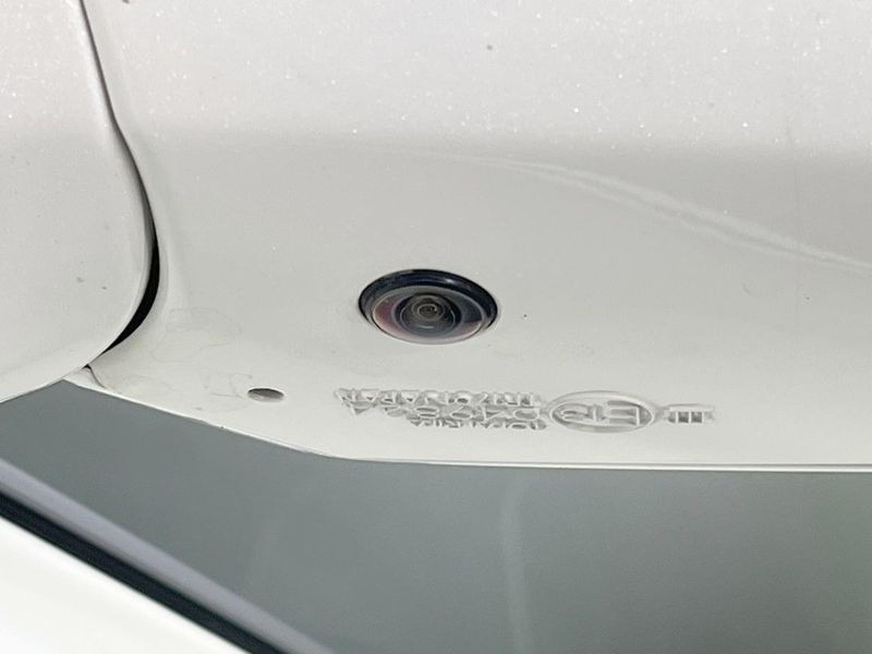 2018 Toyota Crown Hybrid 6AA-AZSH20 (UW-6a5455df3bae2)[15]