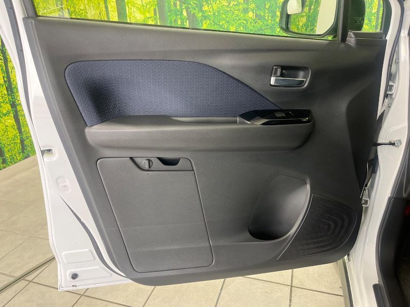 2019 Mitsubishi eK Cross 4AA-B38W (UW-6a5456000430f)[28]