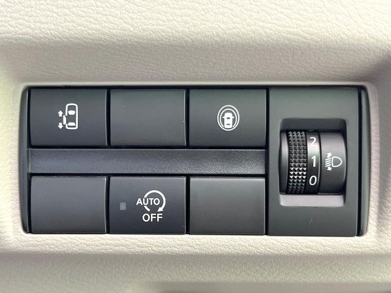 2020 Nissan Roox 5AA-B44A (UW-6a545604a4d72)[10]