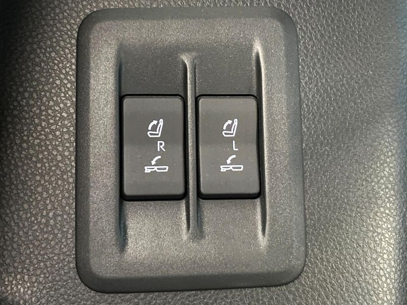 2024 Toyota Land Cruiser 250 3DA-GDJ250W (UW-6a54565caf104)[20]