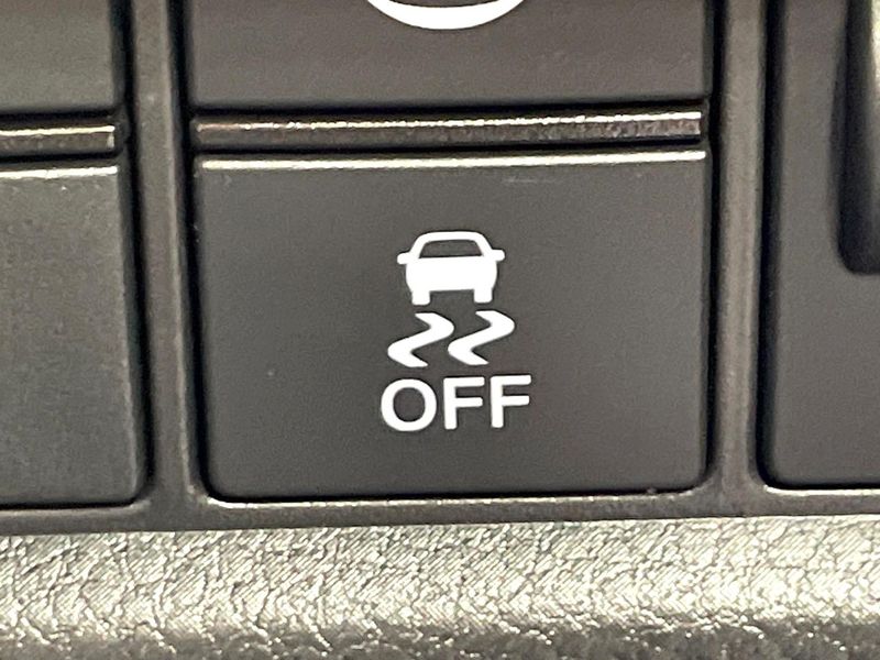 2021 Honda Fit 6BA-GR1 (UW-6a54567f7e631)[27]