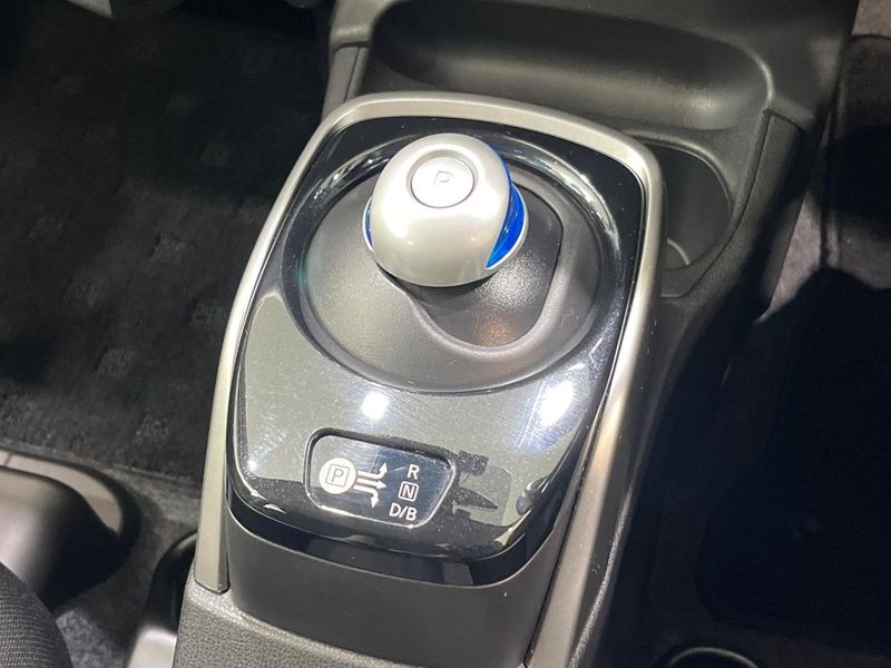 2019 Nissan Note DAA-HE12 (UW-6a5456a422ef1)[13]