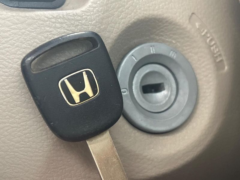 2011 Honda Life DBA-JC1 (UW-6a5456cf8d8c9)[14]