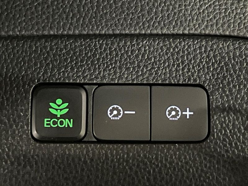 2021 Honda N-BOX CUSTOM 6BA-JF3 (UW-6a5456eeb1d90)[13]