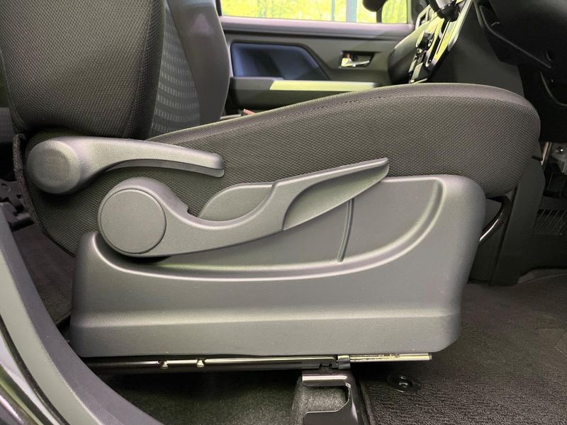 2024 Toyota Roomy 5BA-M900A (UW-6a5457af6a5f4)[18]