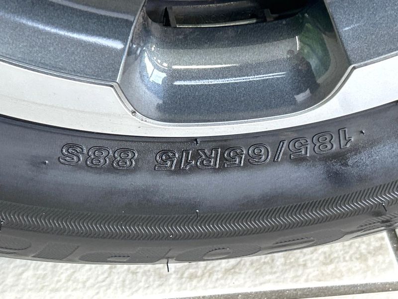 2022 Toyota Sienta 5BA-MXPC10G (UW-6a5458282fa34)[26]