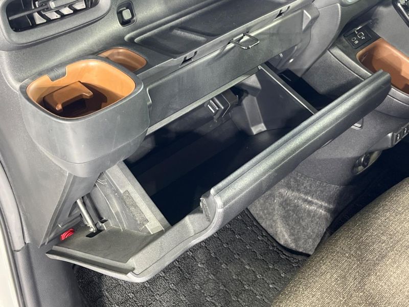 2023 Toyota Sienta 5BA-MXPC10G (UW-6a5458289f9fc)[25]