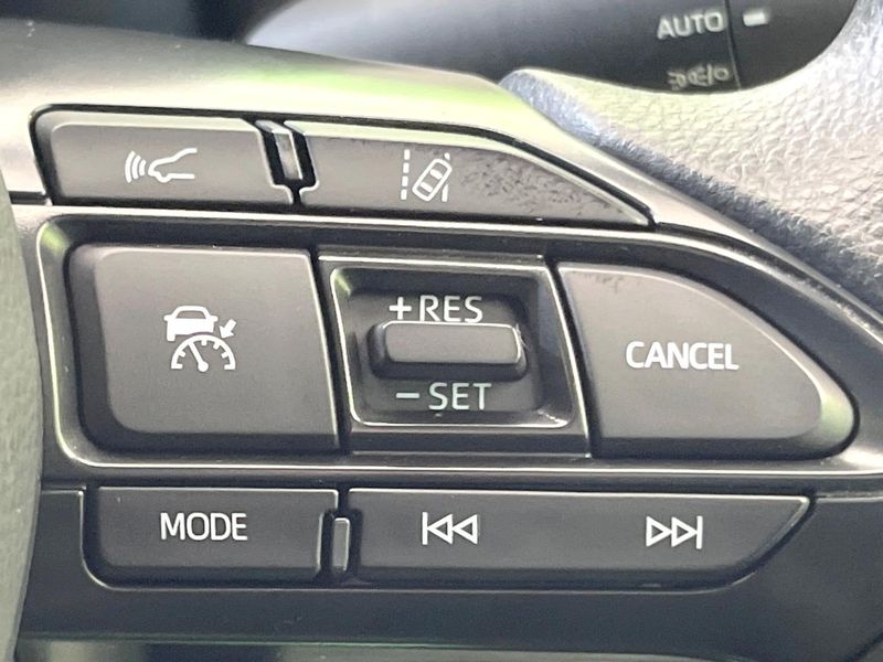 2022 Toyota Aqua 6AA-MXPK11 (UW-6a54583e8d973)[13]