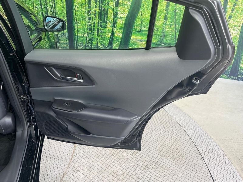 2023 Toyota Prius 6AA-MXWH60 (UW-6a54585621461)[29]