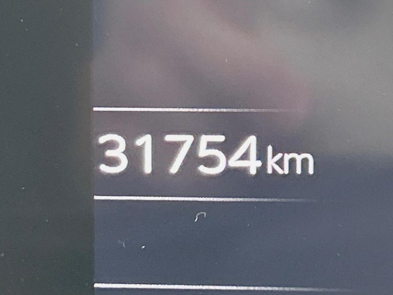 2024 Toyota Prius 6AA-MXWH60 (UW-6a54585ae195a)[2]