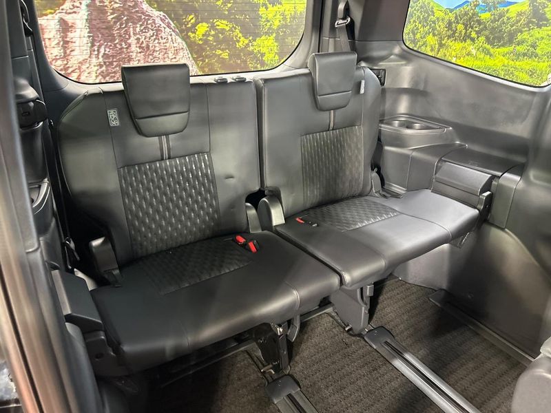 2024 Toyota Noah 6BA-MZRA90W (UW-6a545868cd038)[23]