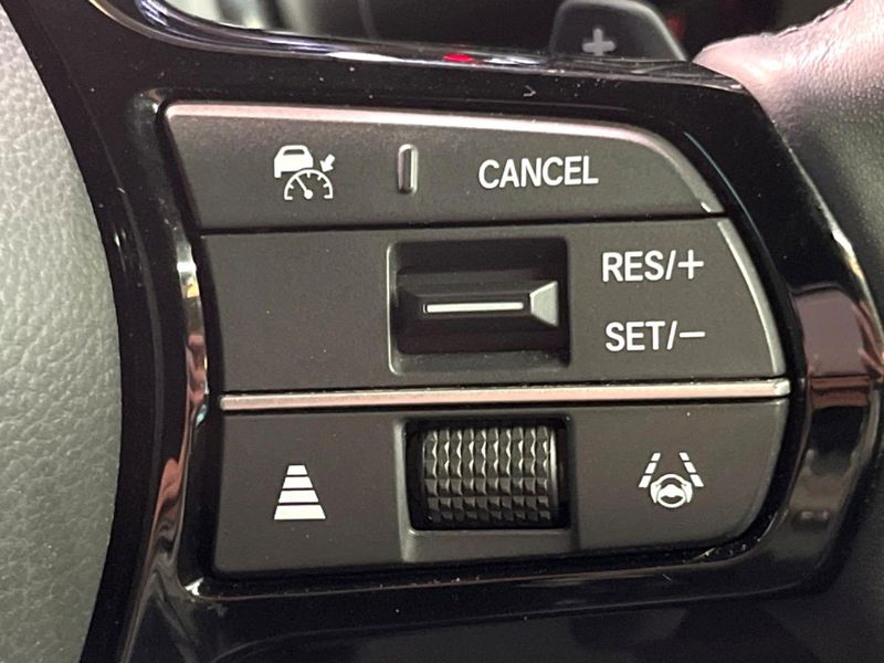 2022 Honda Step Wagon 6AA-RP8 (UW-6a54589cda27e)[28]