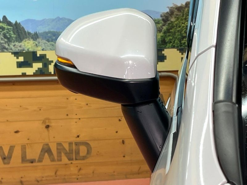 2022 Honda Step Wagon 6AA-RP8 (UW-6a54589cda27e)[13]