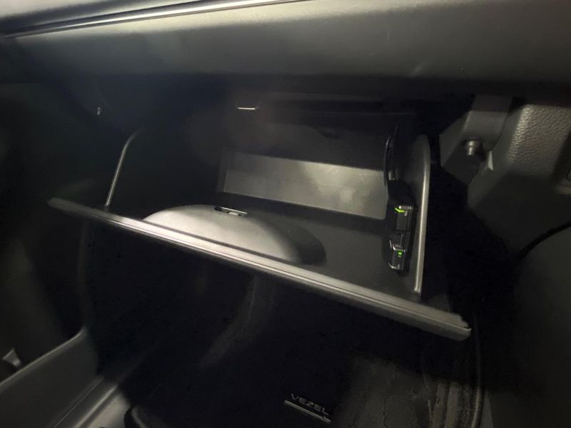 2021 Honda Vezel 6AA-RV5 (UW-6a5458a9bbef3)[8]