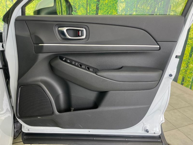2022 Honda Vezel 6AA-RV5 (UW-6a5458aa31e06)[21]