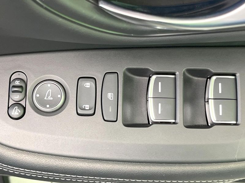 2024 Honda ZR-V 6AA-RZ4 (UW-6a5458b960931)[9]