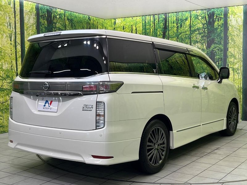 2016 Nissan Elgrand DBA-TE52 (UW-6a5458d8266ac)[8]