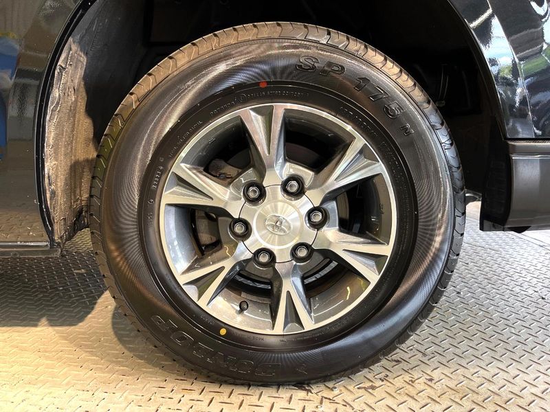 2023 Toyota Hiace Wagon 3BA-TRH219W (UW-6a5458da4237b)[29]