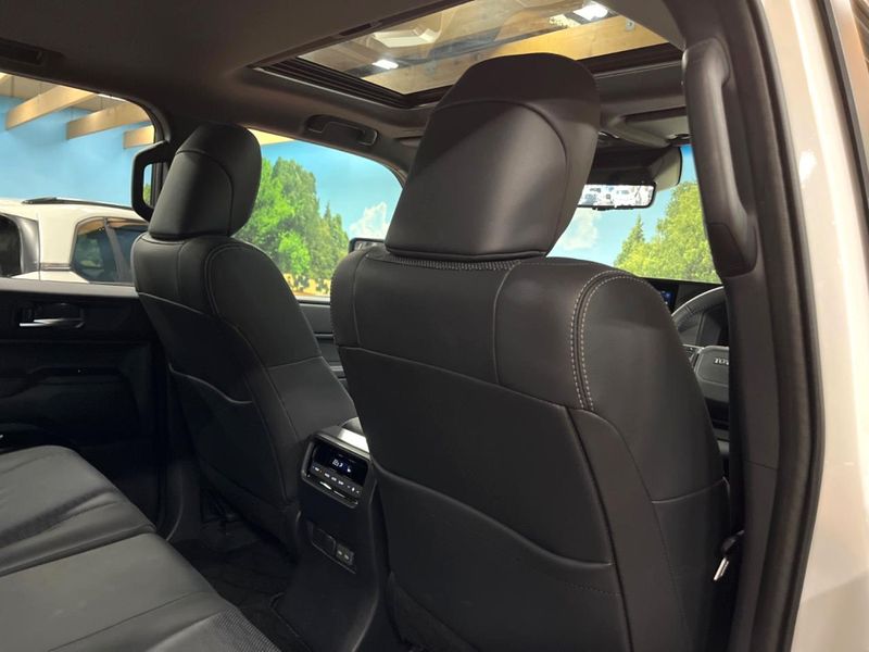 2024 Toyota Land Cruiser 250 3BA-TRJ250W (UW-6a5458e2dabb1)[20]