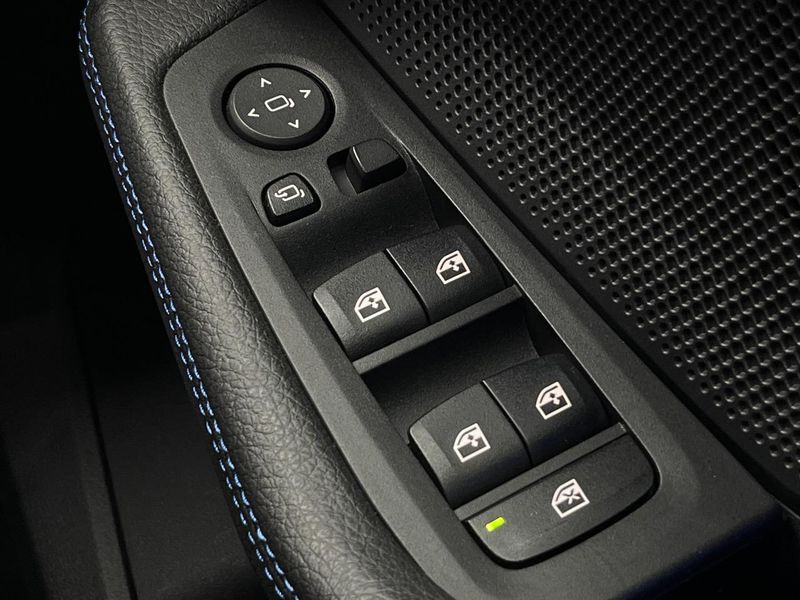 2021 BMW 2 Series 3DA-7M20 (UW-6a5458fe99581)[5]